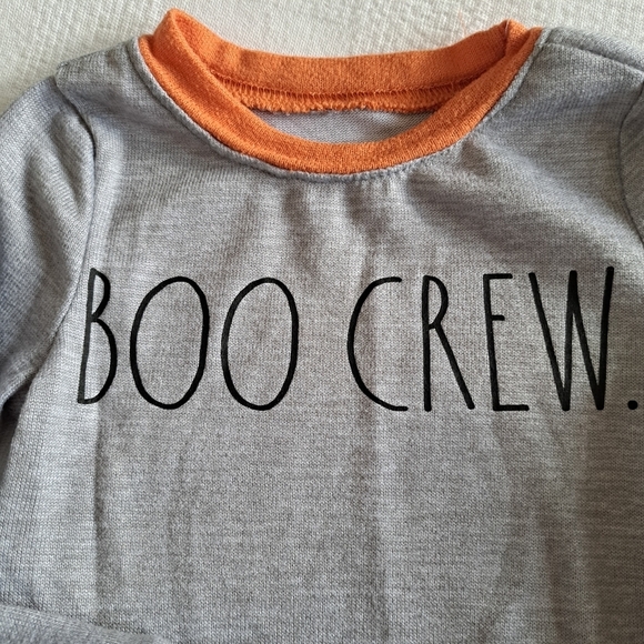 Rae Dunn boys or girls size 3T Halloween pajama set - Picture 3 of 7